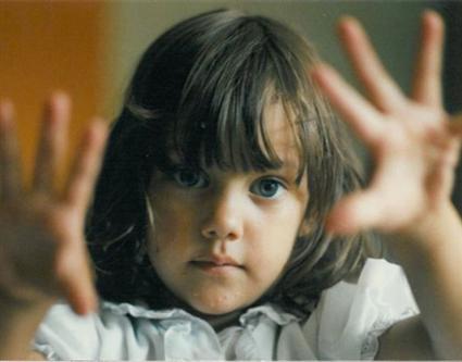 تعرّف على طفولة السلطانة "هيام"  